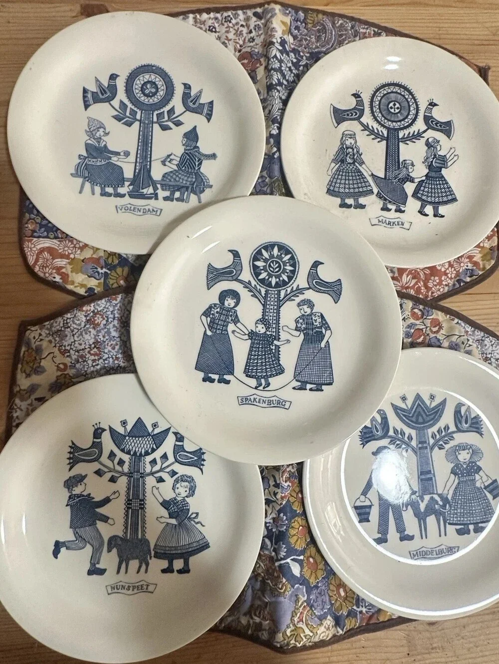 Vintage Royal Sphinx Maastricht Dutch Folk Art Plates Set 5 Scandinavian Holland